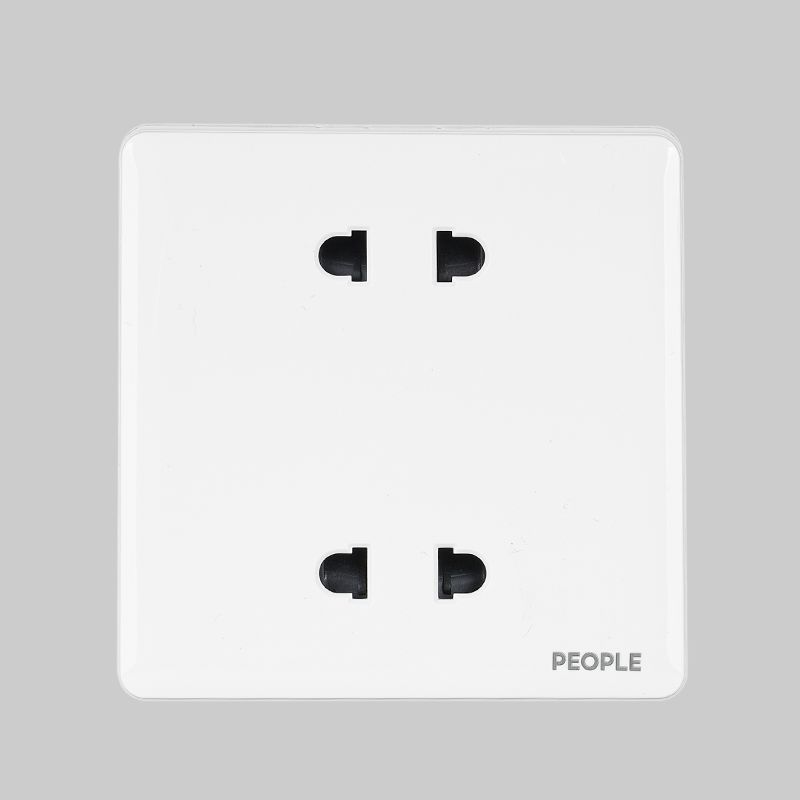 人民電器，人民電器集團(tuán)，人民電器集團(tuán)有限公司，中國(guó)人民電器，四孔插座(RM6)