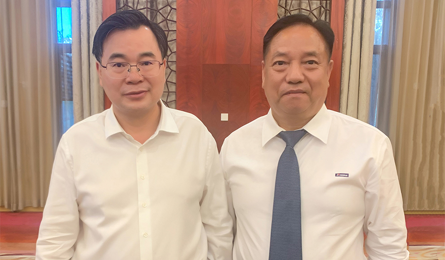 領(lǐng)導(dǎo)關(guān)懷